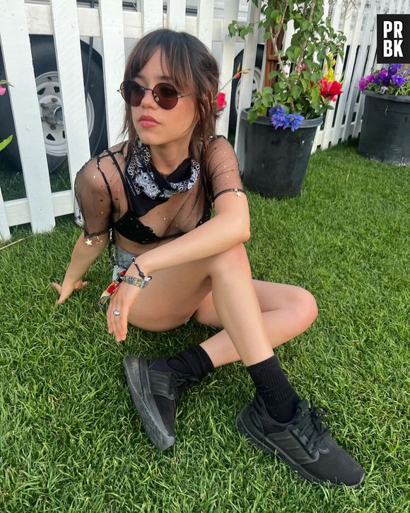 Muitas pessoas criticaram a postura de Jenna Ortega, mas outras a chamaram de "charmosa"