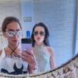 Anitta faz selfie sexy com Juliette e famosas entregam muito estilo