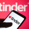 Não consegue dates no Tinder? Estudo explica