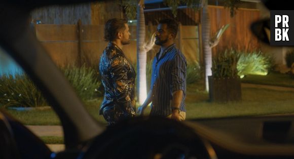 Fãs de "Rensga Hits" comemoraram que Globo exibiu beijo gay de Samuel de Assis e Alejandro Claveaux