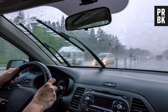 Os segredos dos pontos pretos no para-brisa: função e benefícios para os motoristas