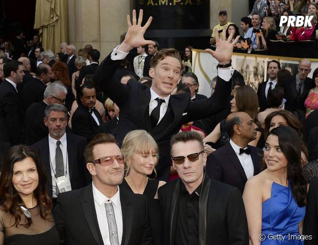 Você acha que Benedict Cumberbatch vai atacar outra fez com seu photobomb no Oscar 2015?