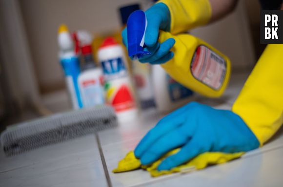 Descubra quantas vezes a ciência diz que devemos limpar o banheiro semanalmente!