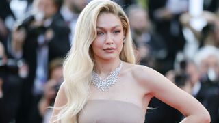 Gigi Hadid defende Pastina e governo de Israel rebate suas falas em tom de ameaça: "Nós estamos vendo você"