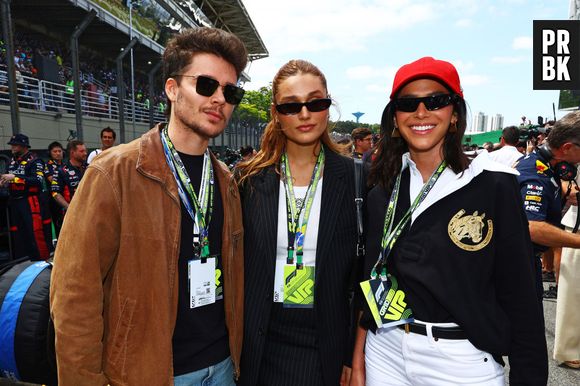 Bruna Marquezine compareceu ao GP de F1 neste fim de semana