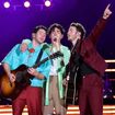 Jonas Brothers no Brasil: banda posta vídeo com brasileiros e aumenta expectativa para shows em 2024