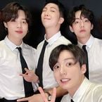 BTS se reúne pela 1ª vez após hiato! RM, Jimin, V e Jungkook estão oficialmente com cabeça raspada. Veja!