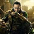  Tom Hiddleston foi a melhor escolha para o papel de Loki, no filme "Thor". A interpreta&ccedil;&atilde;o do ator junto com humor &aacute;cido do personagem s&atilde;o t&atilde;o brilhantes que o vil&atilde;o foi o escolhido para estar no primeiro filme de "Os Vingadores" 