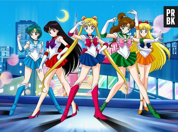 Uniformes de "Sailormoon" vinham em várias cores