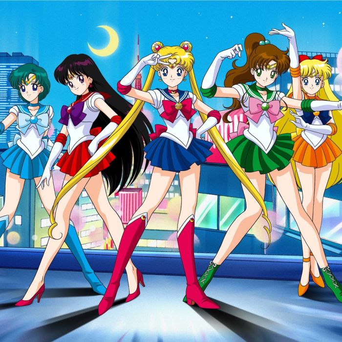 Uniformes de &quot;Sailormoon&quot; vinham em várias cores