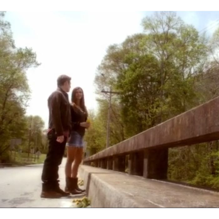 Em &quot;The Vampire Diaries&quot;, Matt (Zach Roerig) se emocionou muito dizendo adeus para Elena (Nina Dobrev)