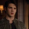 Jeremy (Steven R. McQueen) retornou pra dar adeus à irmã Elena (Nina Dobrev) em "The Vampire Diaries"