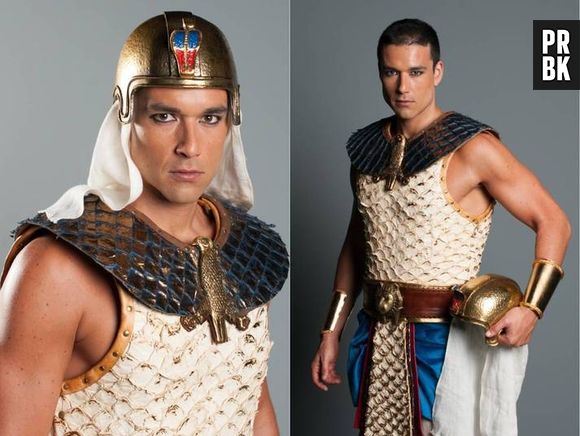 A novela "Os Dez Mandamentos", com Sérgio Marone, é exibida na Record, de segunda a sexta, às 20h30