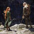 Tauriel (Evangeline Lily) e Legolas (Orlando Bloom) são uma dupla de salvadores em "O Hobbit - A Desolação de Smaug"