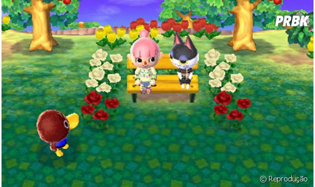 Printscreen de "Animal Crossing: New Leaf" com um casal passando um momento fofo no banquinho