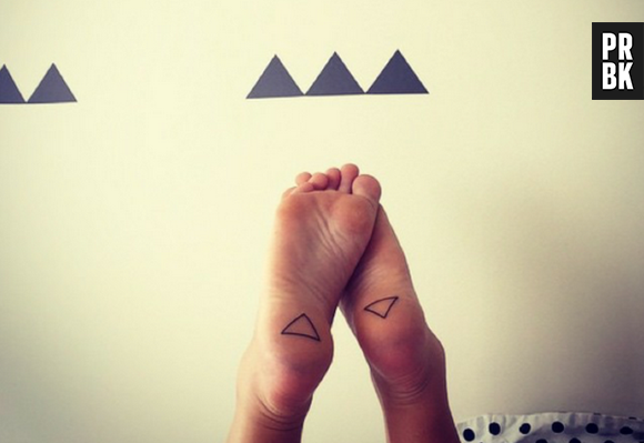 Escolher lugares escondidos também são boas opções pra tatuagens discretas