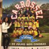Maisa Silva ajudando na divulgação de "Carrossel - o Filme", com pôster incrível