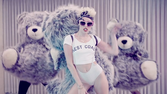 Miley Cyrus, Rihanna e o twerk: saiba tudo sobre a polêmica dança, hit em 2013!