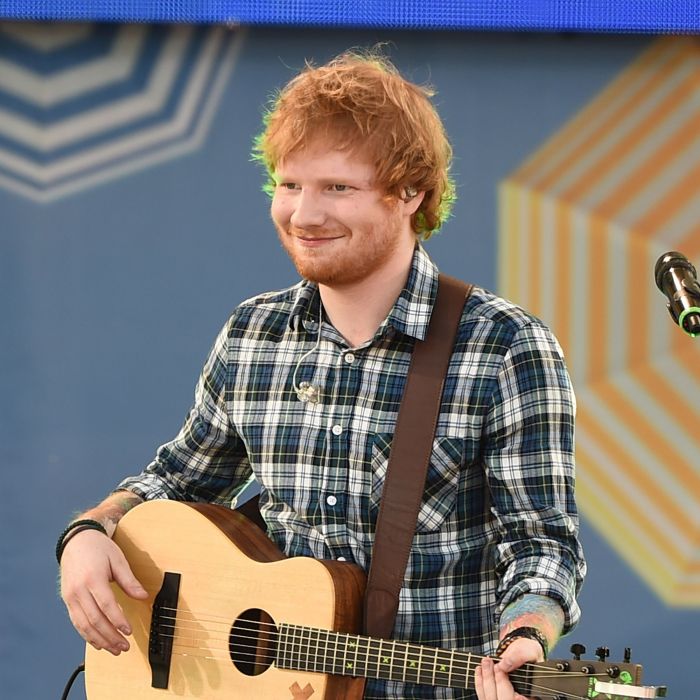 Ed Sheeran conquistou o sucesso em pouco tempo e j&amp;aacute; juntou cerca de US$ 60 milh&amp;otilde;es 