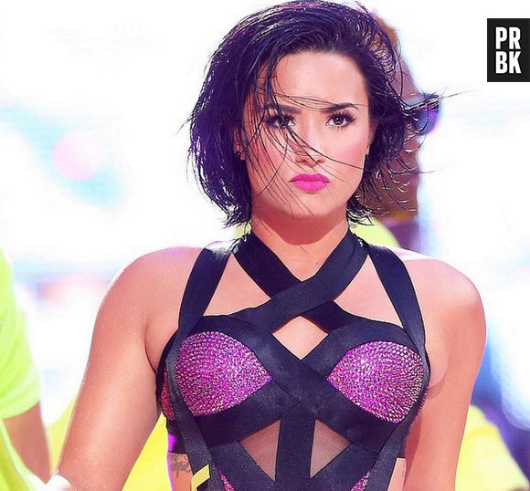 Demi Lovato quebra recorde de Lady Gaga na Billboard