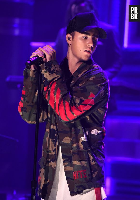 Justin Bieber também cantou "What Do You Mean?" no "The Tonight Show" com Jimmy Fallon