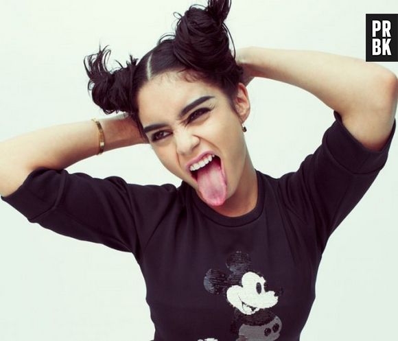 Vanessa Hudgens fica super cool usando Space Buns, né?