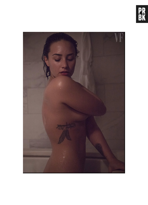 Demi Lovato posa totalmente nua e fala sobre nova fase ousada!