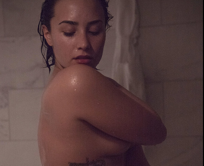 Demi Lovato posa pelada para revista e fala sobre nova fase mais sensual!
