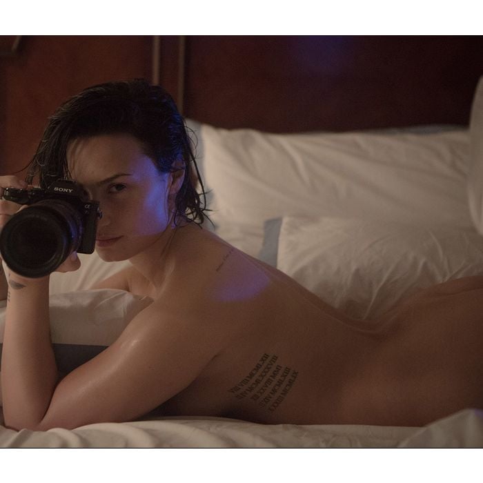Demi Lovato entrou em contato com fotógrafo e sugeriu fotos nua!