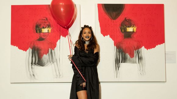 Rihanna: novo CD da cantora se chama "Anti" e capa do álbum é revelada. Fique por dentro de tudo!
