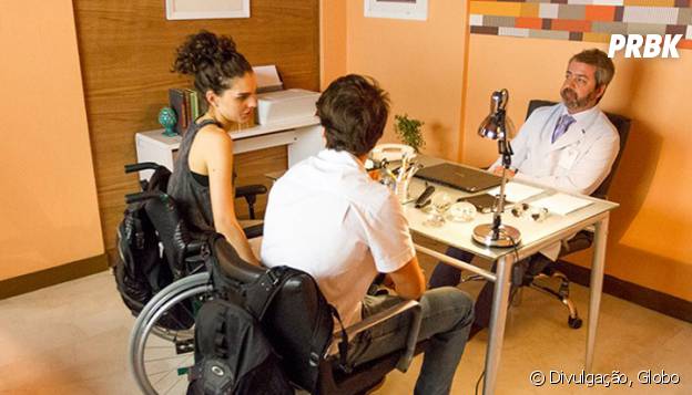 Em "Malhação", Ciça (Julia Konrad) descobre que está grávida e tem apoio de Rodrigo (Nicolas Prattes)