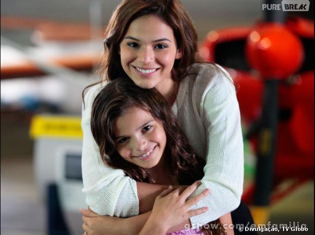 Bruna Marquezine apoia sua irmã Luana Marquezine na estreia dela nas telinhas com "Em Família"