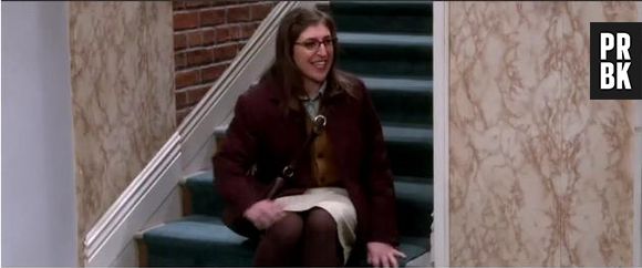 Em "The Big Bang Theory", Amy (Mayim Bialik) não esconde a animação com primeira noite de amor com Sheldon (Jim Parson)