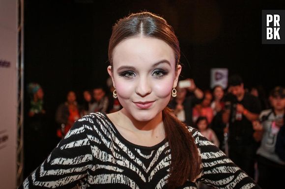 Larissa Manoela é a protagonista de "Cúmplices de Um Resgate", do SBT