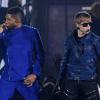 Justin Bieber performou "Baby", "Never Say Never" e "OMG" com Jaden Smith e Usher