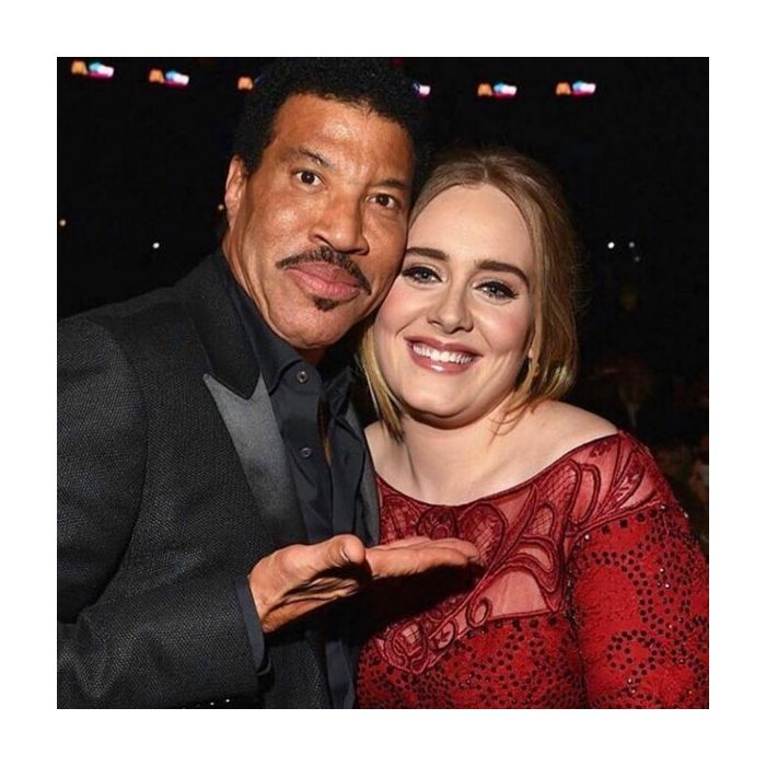 Encontro épico entre Lionel Richie e Adele no Grammy 2016