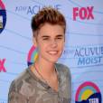 Justin Bieber já tava ficando maravilhoso no Teen Choice Awards em 2012, né?