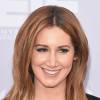 Ashley Tisdale está na lista de famosos que já se submeteram a cirurgias no nariz
