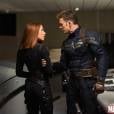  Capitão América (Chris Evans) tem ajuda da Viúva Negra (Scarlett Johansson) em novo filme 