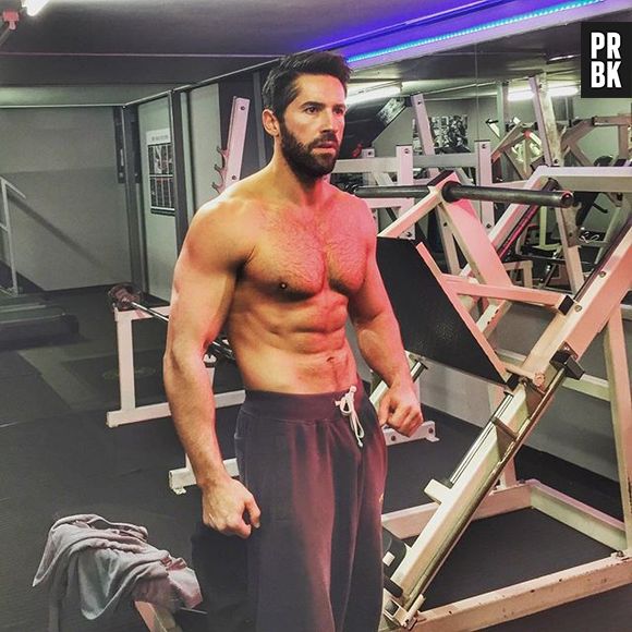 Veja os dublês dos famosos