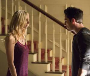 Em The Vampire Diaries, Tyler (Michael Trevino) deve que matar Liv  (Penelope Mitchell) - Purebreak