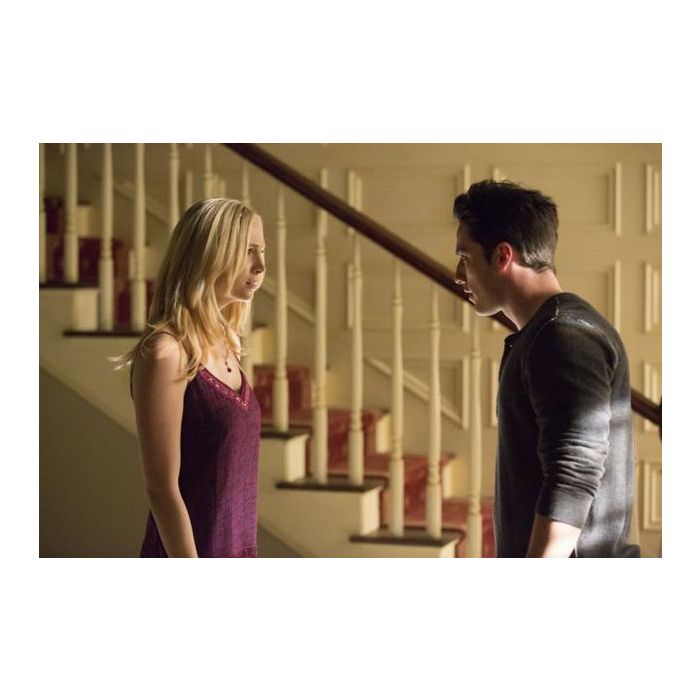 Em &quot;The Vampire Diaries&quot;, Caroline (Candice Accola) e Tyler (Michael Trevino) tentarão se resolver