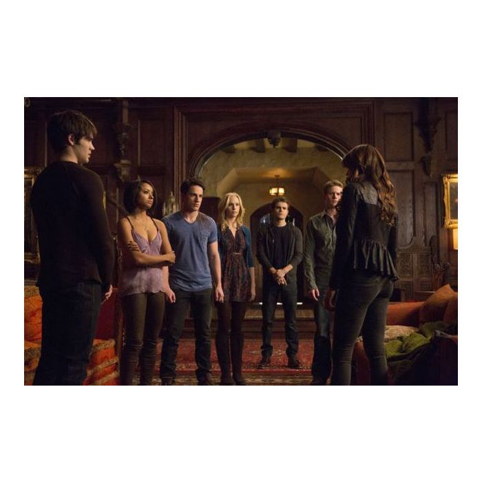 Em &quot;The Vampire Diaries&quot;, todos farão uma intervenção para salvar Elena (Nina Dobrev)!