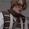 Robert Pattinson surgiu bem diferente na dramédia "The Bad Mother's Handbook", de 2007