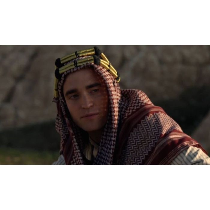Robert Pattinson pôde ser visto pela última vez nas telonas em 2015, no filme &quot;Rainha do Deserto&quot;