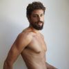 Cauã Reymond já tirou a roupa para o ensaio fotográfico de Mario Testino