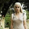 Na 1ª temporada de "Game of Thrones", Daenerys (Emilia Clarke) tinha um estilo básico