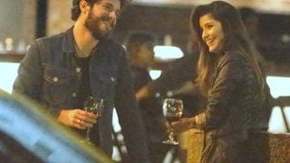 Maurício Destri, ex de Bruna Marquezine, faz a fila andar e é flagrado com morena misteriosa!