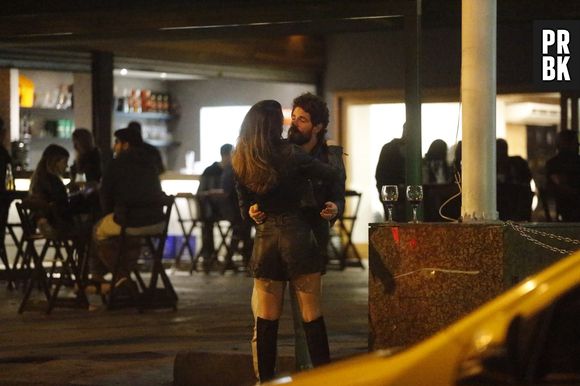 Maurício Destri é puro amor com seu novo affair