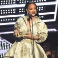 Veja o que Rihanna aprontou no VMA 2016